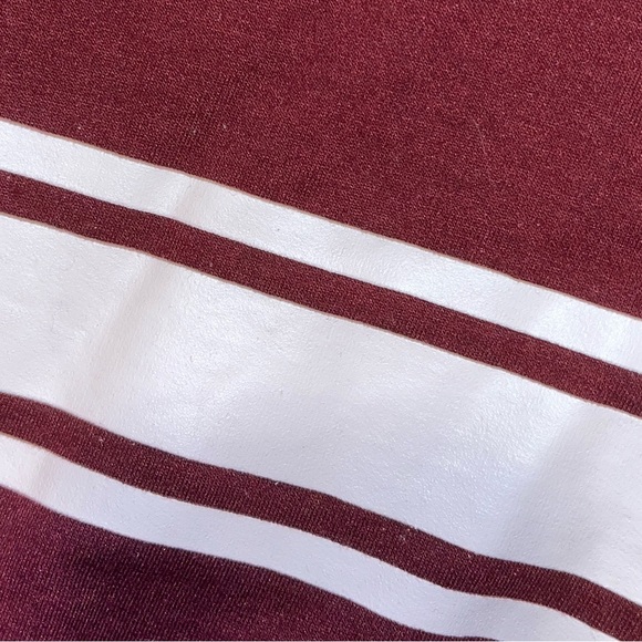 RILEY &JAMES juniors/women’s sweatshirt LOVE maroon size small - Picture 10 of 10